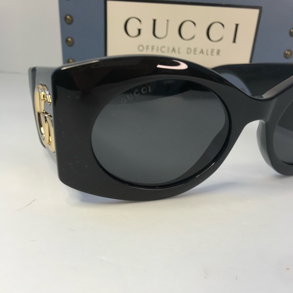 New Authentic GUCCI Black Square Ladies Sunglasses GG0810S 001 - Picture 7 of 13